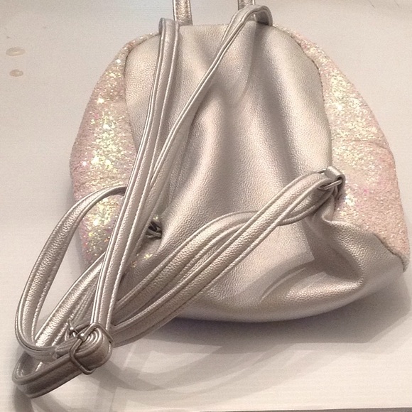 Mini backpack - Picture 2 of 5